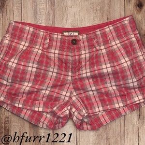 AMERICAN EAGLE KHAKI SHORTS PINK/WHITE SIZE 0